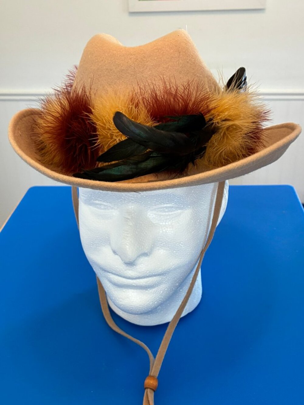 VTG Bollman Doeskin Wool Felt Fedora Hat Camel Tan Feather Faux Fur Band O/S